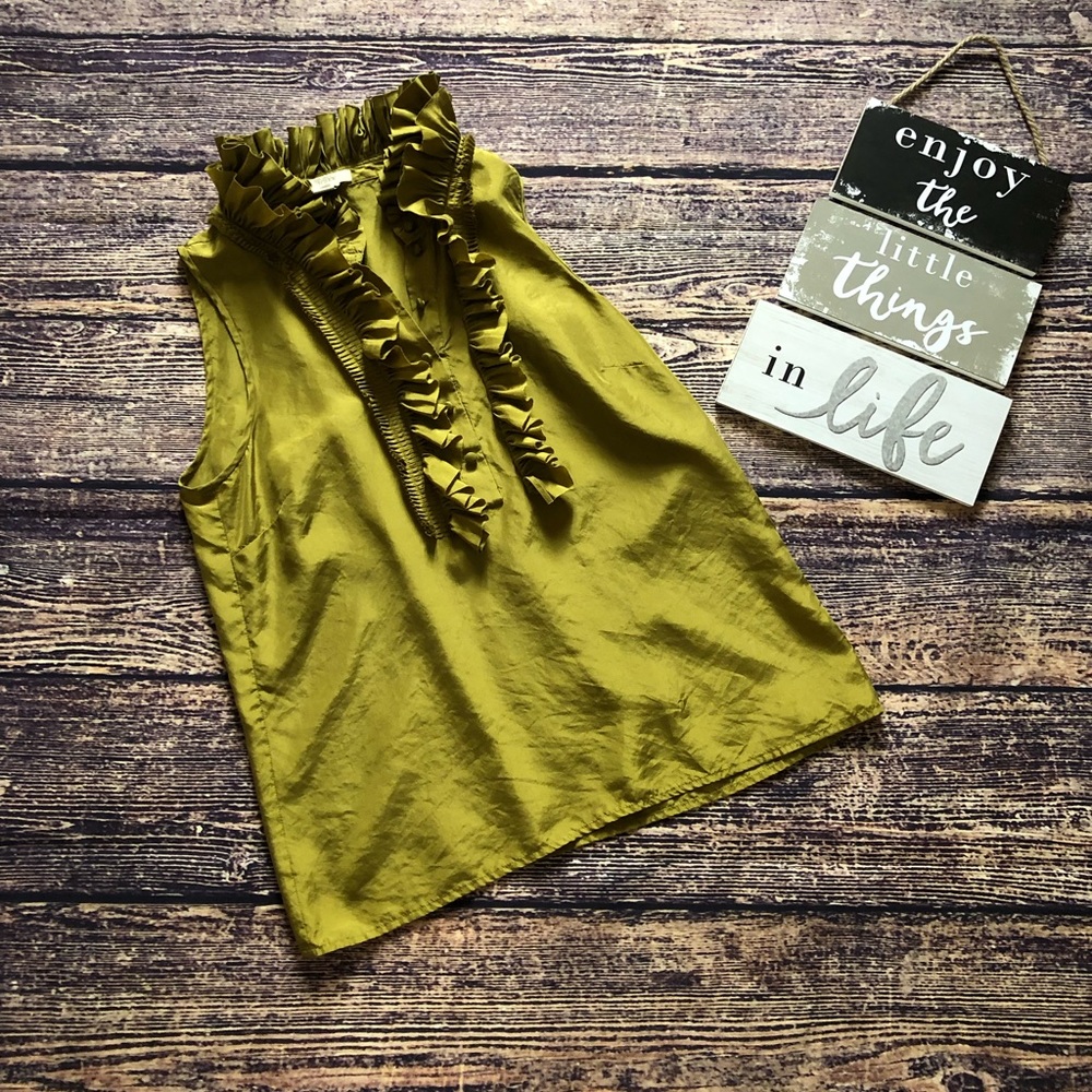 🍏 JCrew 100% Silk Green Sleeveless Blouse 🍏